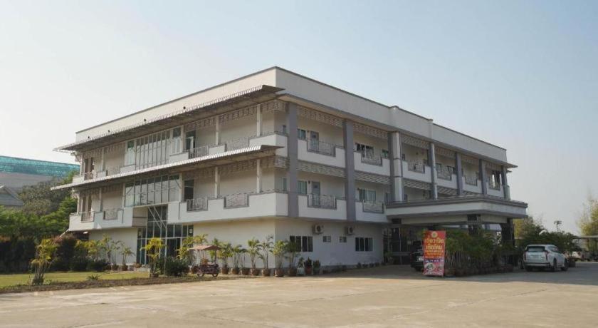 Oyo 75394 Sakthong Grand Hotel 치앙콩 외부 사진